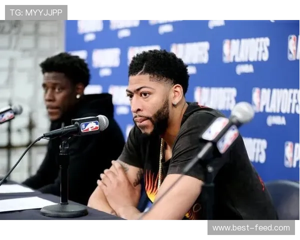 阿雷奥拉伤退后首度公开表态